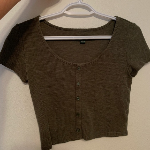 wild fable Tops - Olive crop top